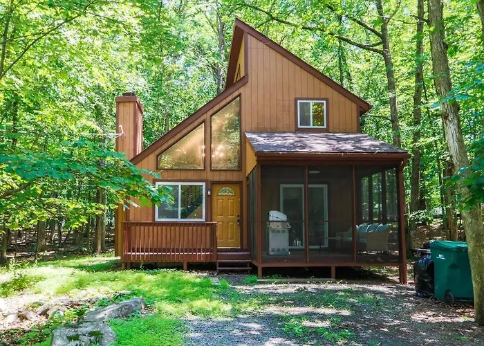 Quiet Chalet In The Woods Family Getaway