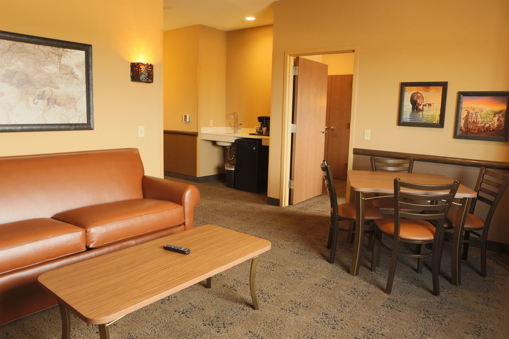 Hotel Kalahari & Conventions 3*