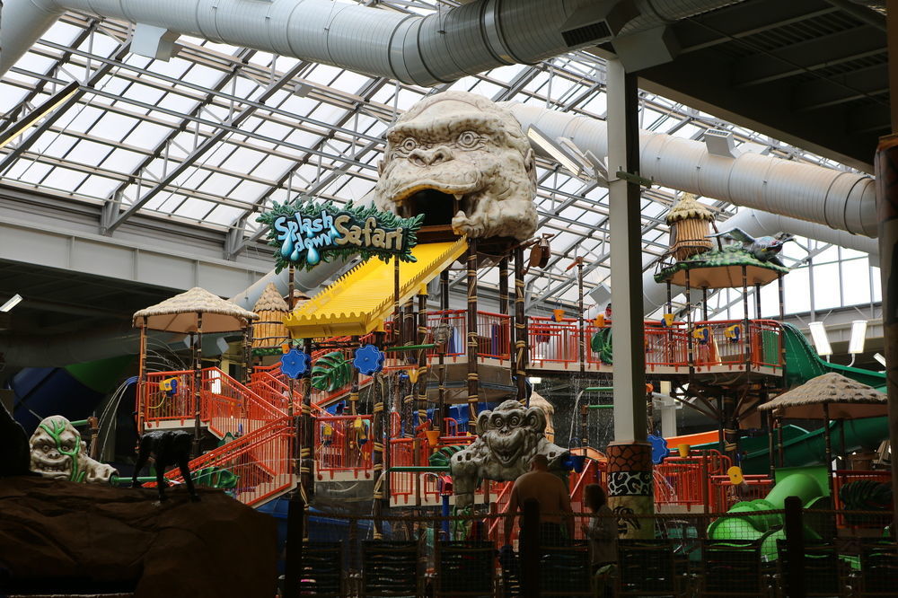 Hotel Kalahari & Conventions 3*