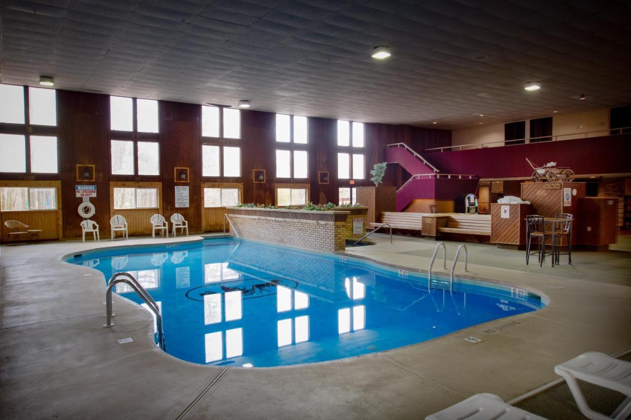 Carriage House Country Club Pocono Manor