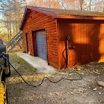 Kids Under 4 Free, Jacuzzi, Sauna, Pool, Lake, Gym