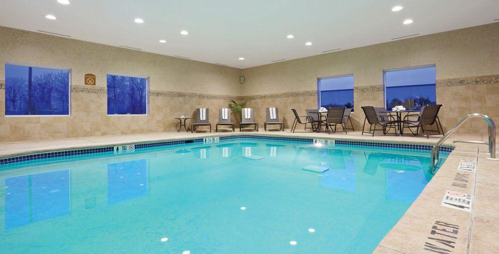 Resort Express And Stroudsburg-poconos By Ihg 3*