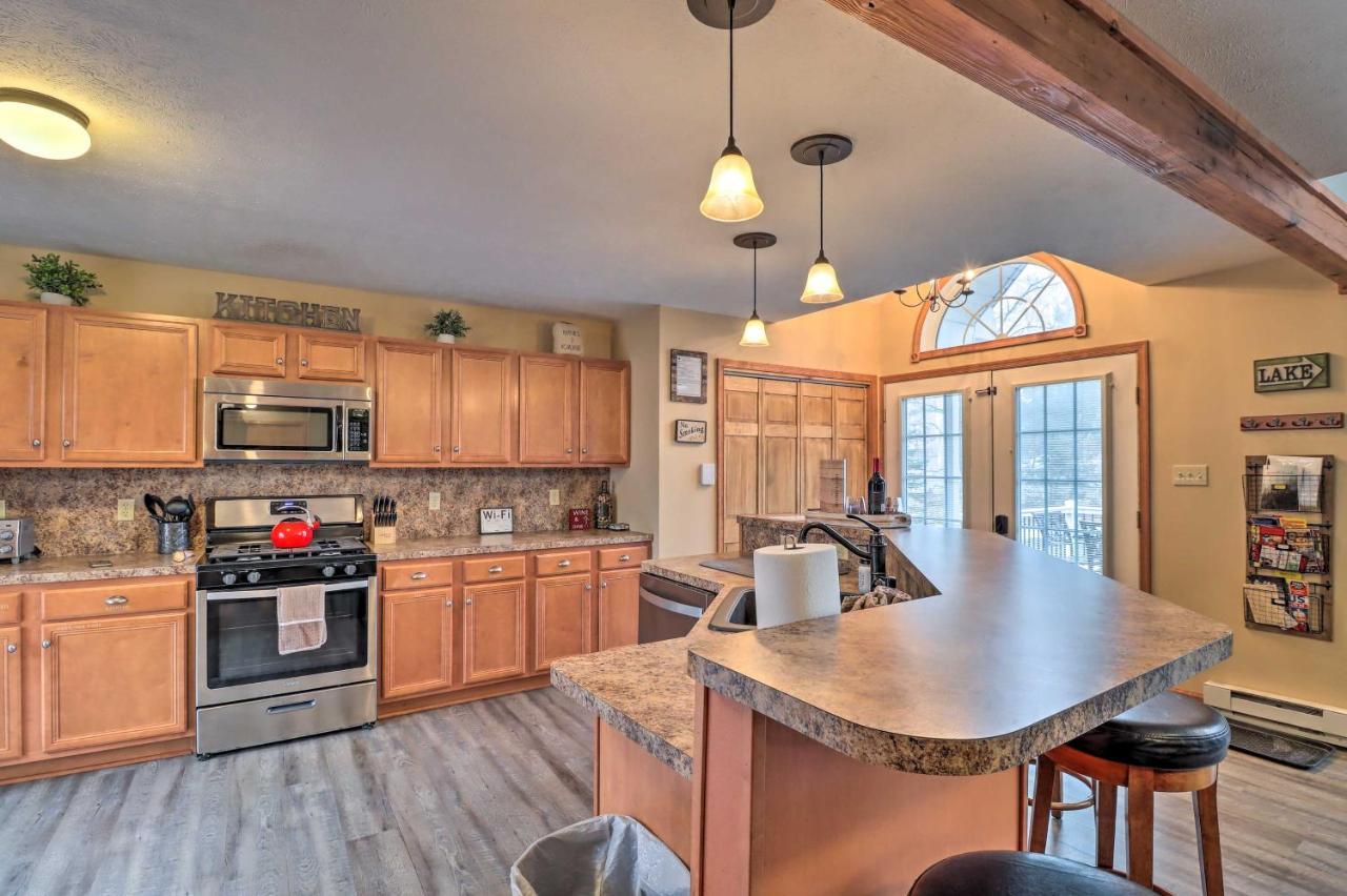 Family With Hot Tub, Close To And Hiking! Holiday home Albrightsville