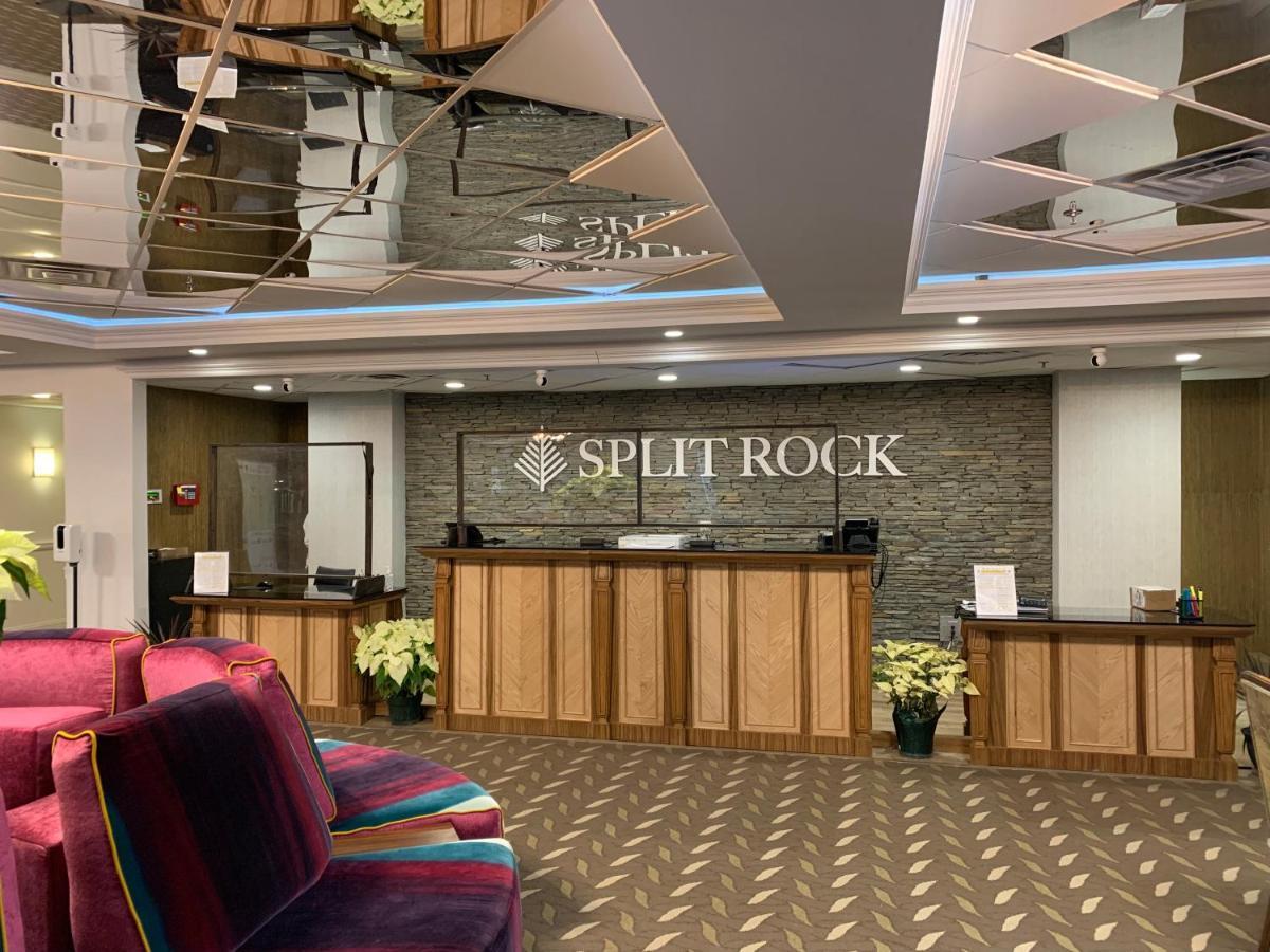 Split Rock Resort 3*