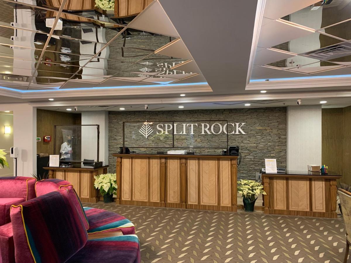 Resort Split Rock Lake Harmony