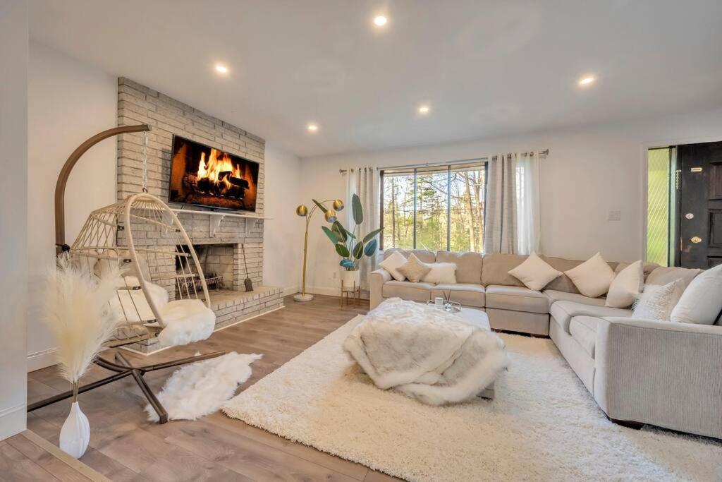 Luxury Pocono W/glamping Tent. Near Lake/ski *