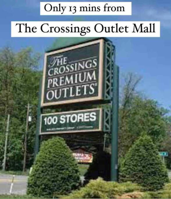 Luxury Pocono W/glamping Tent. Near Lake/ski Pocono Summit