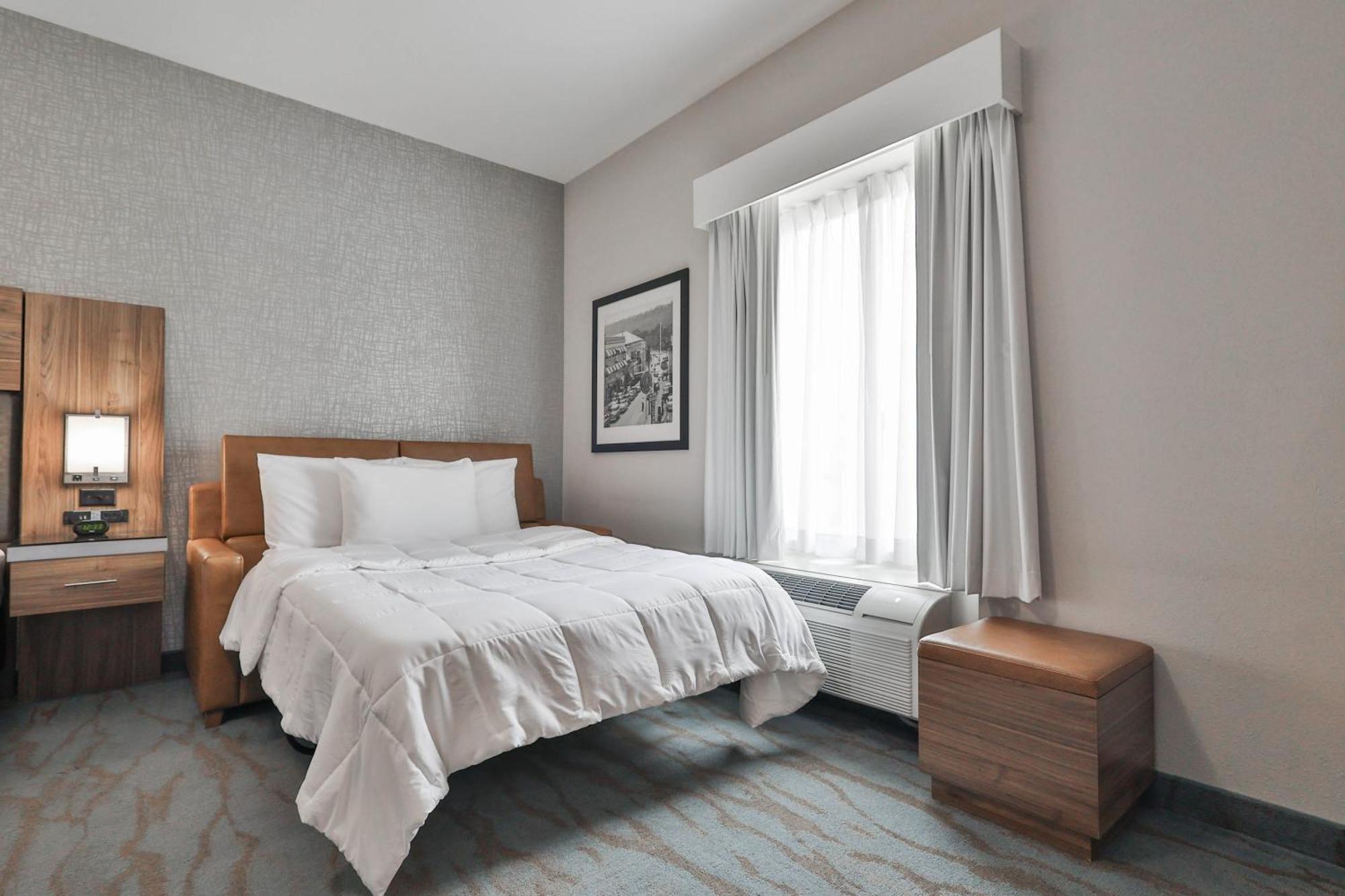 The Penn Stroud, - Poconos, Ascend Collection Stroudsburg