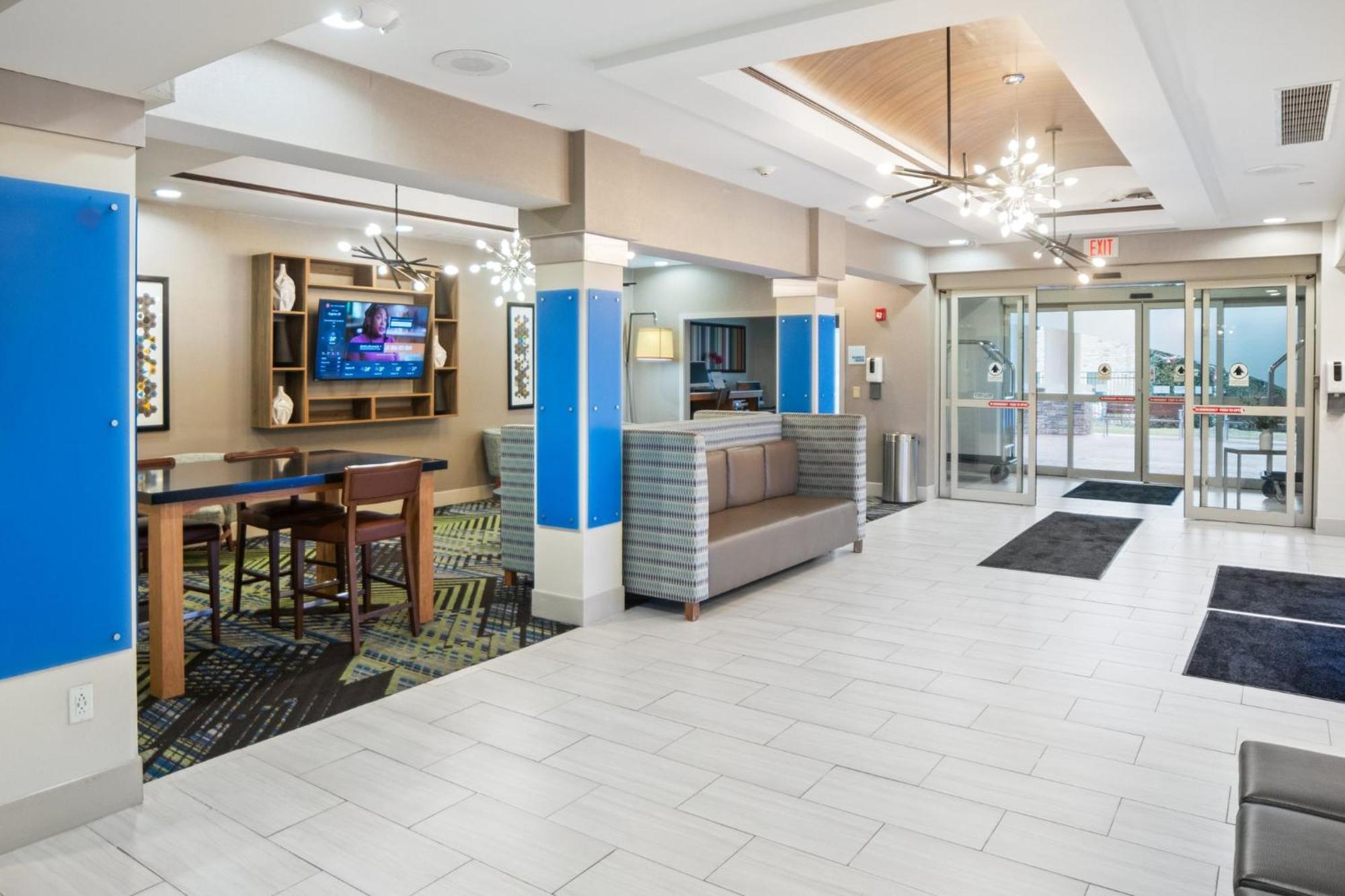 Express And Stroudsburg-poconos By Ihg Resort