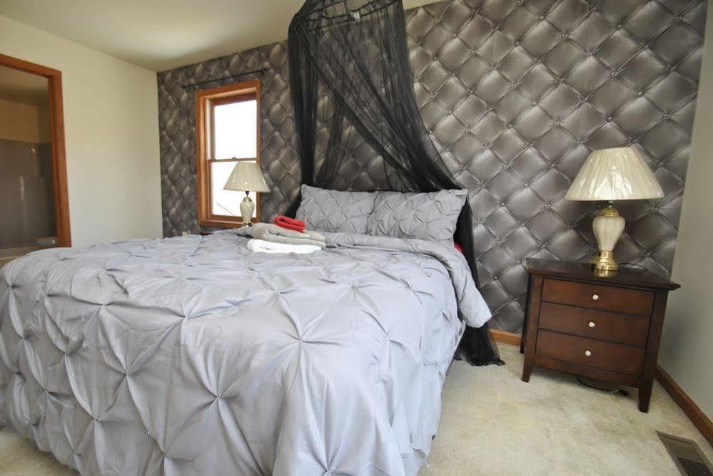 Front By And Front Resort 3*