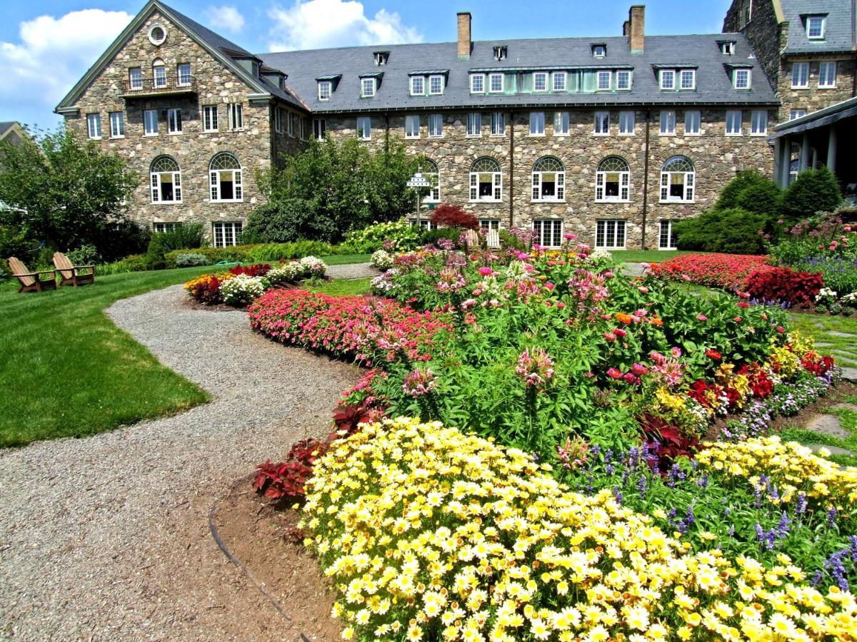 Resort Skytop Lodge